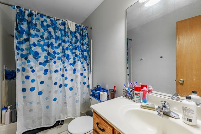 3022 141st Place, Blue Island, IL 60406