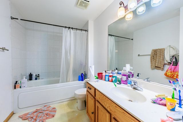 3022 141st Place, Blue Island, IL 60406