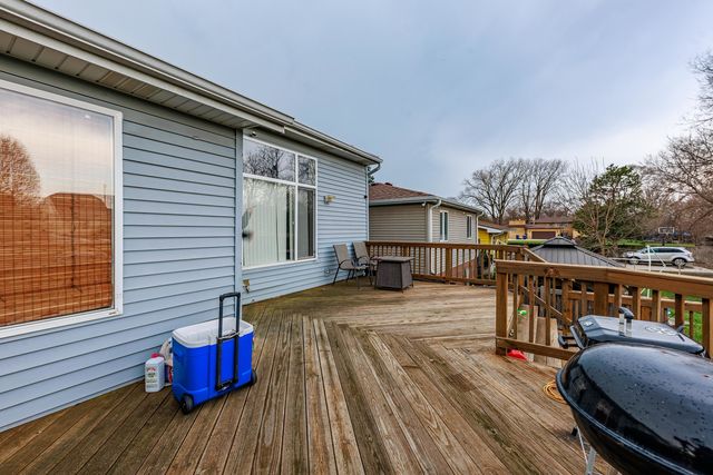 3022 141st Place, Blue Island, IL 60406