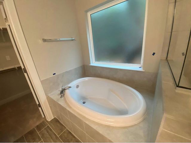 21643 Boggy Ford RD, Lago Vista, TX 78645