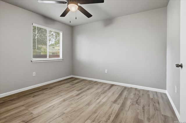 6806 COUGAR CV, San Antonio, TX 78242