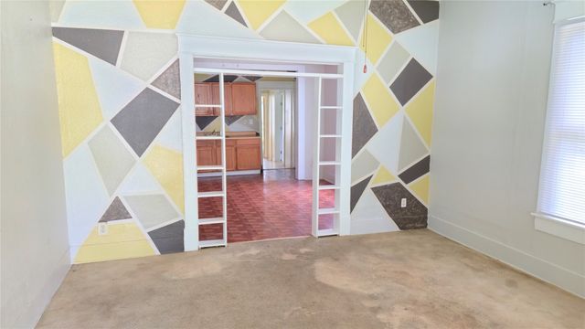 922 Hollywood Avenue, Dallas, TX 75208