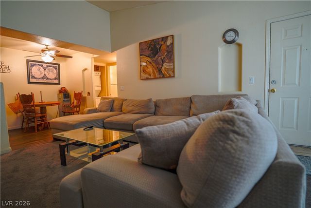3318 North Decatur Boulevard 2068, Las Vegas, NV 89130