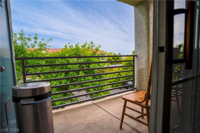3318 North Decatur Boulevard 2068, Las Vegas, NV 89130