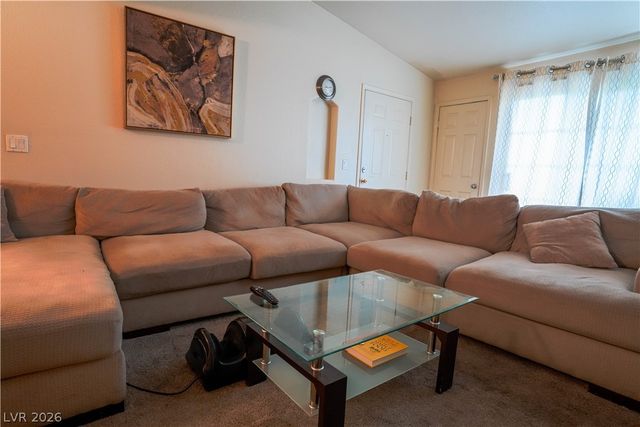3318 North Decatur Boulevard 2068, Las Vegas, NV 89130