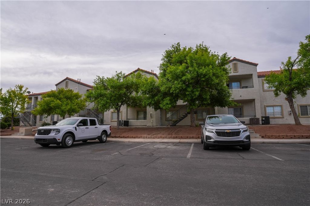 3318 North Decatur Boulevard 2068, Las Vegas, NV 89130