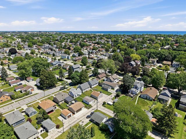 1615 Ashland AVENUE, Sheboygan, WI 53081