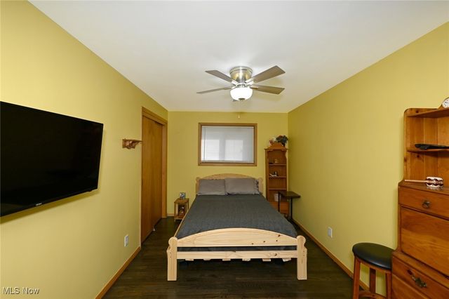 5042 Laddie Drive, New Franklin, OH 44319