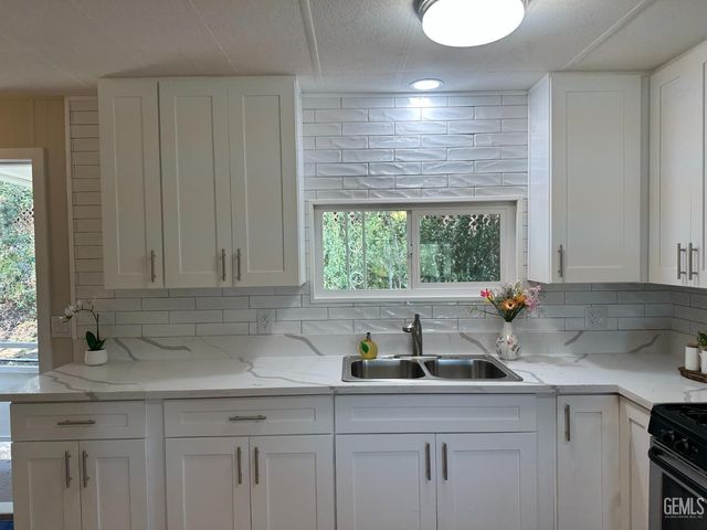 4747 Oak Crest Road 96, Fallbrook, CA 92028