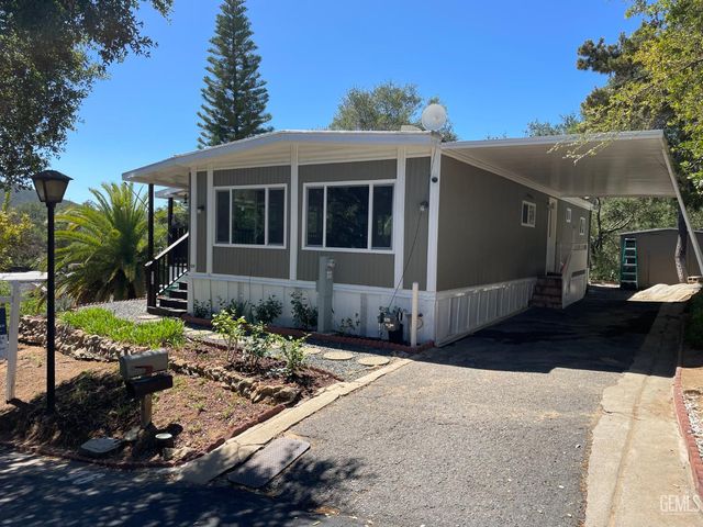 4747 Oak Crest Road 96, Fallbrook, CA 92028