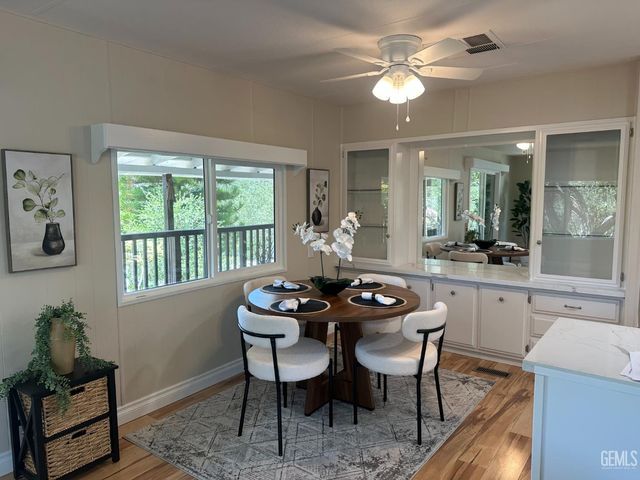 4747 Oak Crest Road 96, Fallbrook, CA 92028