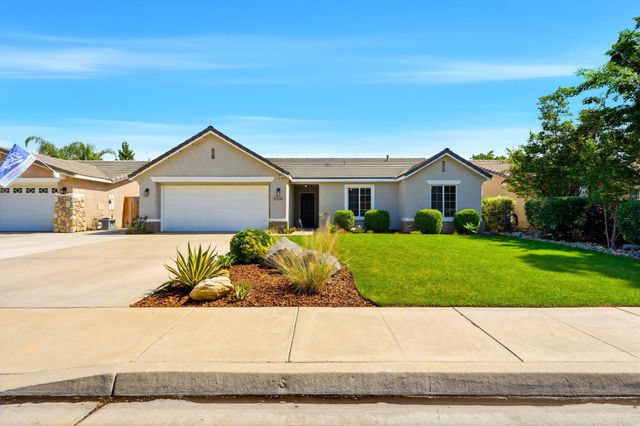 2336 S Cedar Street, Visalia, CA 93292