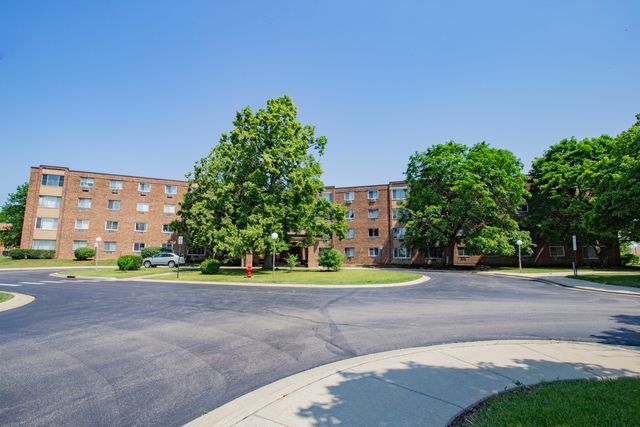 1880 Bonnie Lane 410, Hoffman Estates, IL 60169