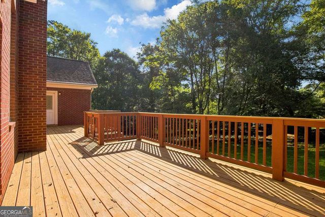 245 Deerhill Drive, Bogart, GA 30622