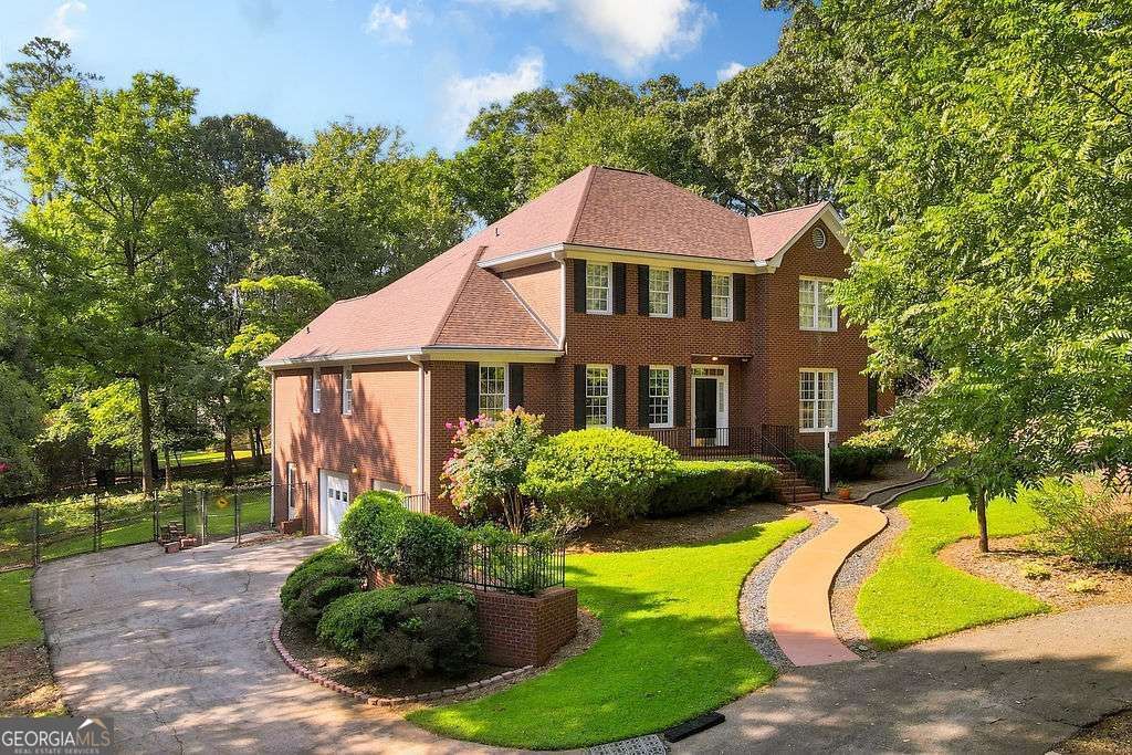 245 Deerhill Drive, Bogart, GA 30622 — photo 2