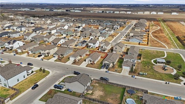 2513 Hiddenbrooke Trace, Seguin, TX 78155