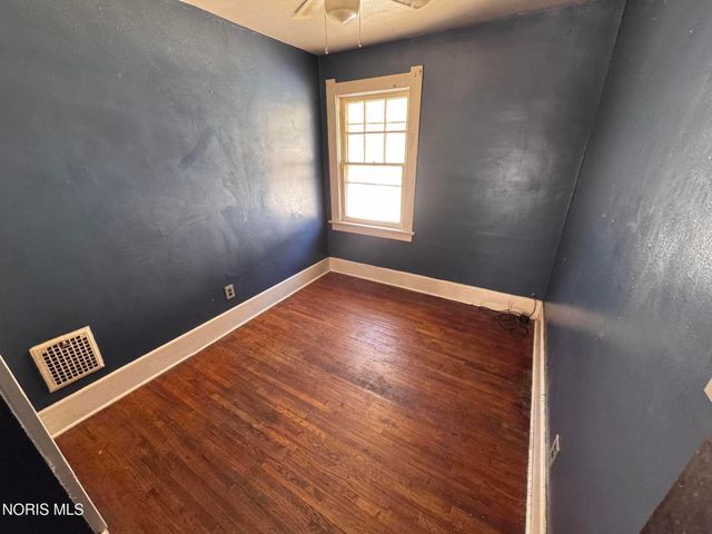 610 Dryden Drive, Toledo, OH 43612