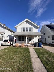 610 Dryden Drive, Toledo, OH 43612