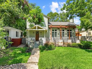 3810 Ridgelea DR A, Austin, TX 78731