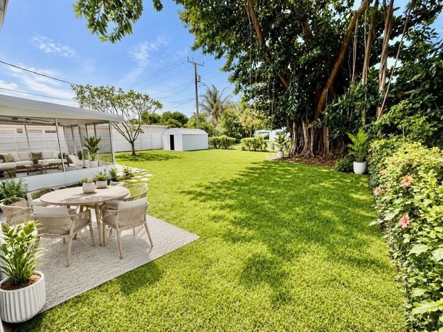 5656 Maypop Road, West Palm Beach, FL 33415