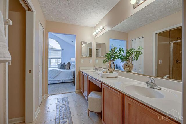 4543 Spikerush Lane, West Chester, OH 45069