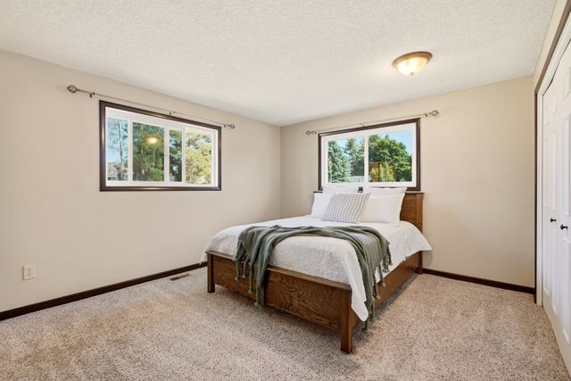 1225 S Woodlawn Rd, Spokane Valley, WA 99216