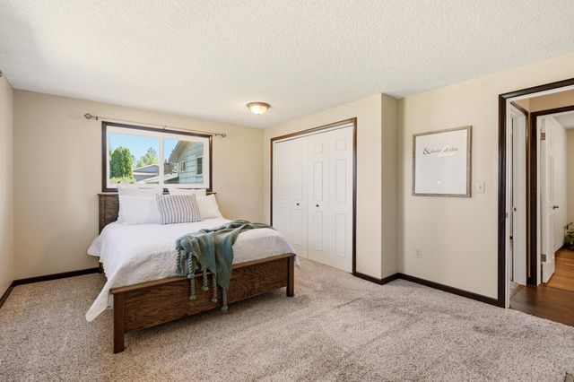 1225 S Woodlawn Rd, Spokane Valley, WA 99216