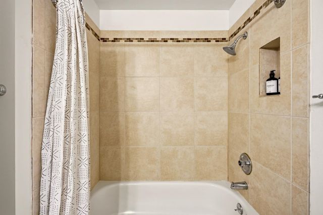 1225 S Woodlawn Rd, Spokane Valley, WA 99216