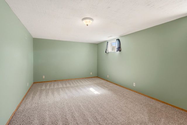 1225 S Woodlawn Rd, Spokane Valley, WA 99216