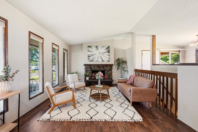 1225 S Woodlawn Rd, Spokane Valley, WA 99216