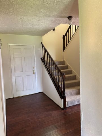 5614 Country Green Street, League City, TX 77573