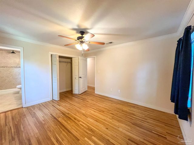 11 Gunn Cir, Pensacola, FL 32506