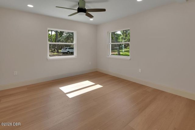 1530 Deer Moss Lane, Deland, FL 32720
