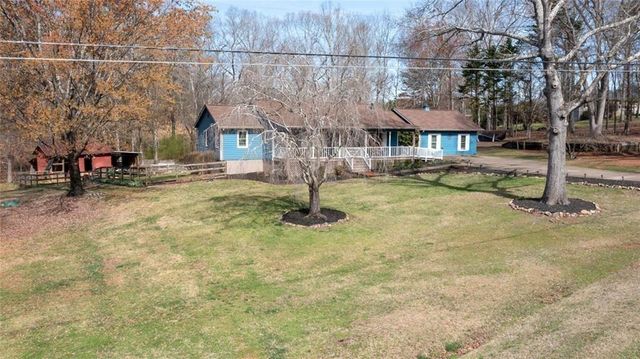 1268 Riverbend Road, Demorest, GA 30535