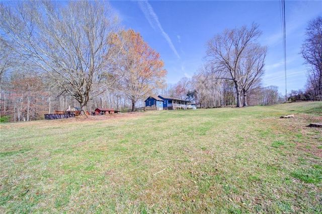 1268 Riverbend Road, Demorest, GA 30535
