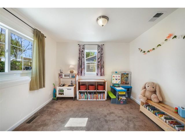 11860 W Independence Ave, Lakewood, CO 80401
