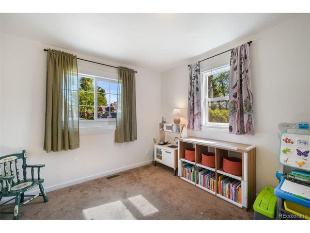 11860 W Independence Ave, Lakewood, CO 80401