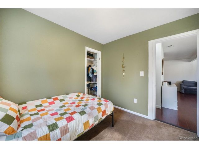 11860 W Independence Ave, Lakewood, CO 80401
