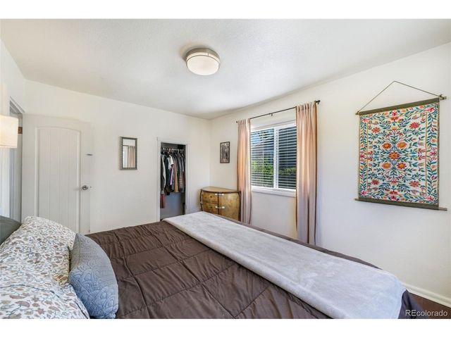 11860 W Independence Ave, Lakewood, CO 80401