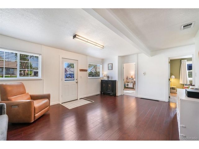 11860 W Independence Ave, Lakewood, CO 80401