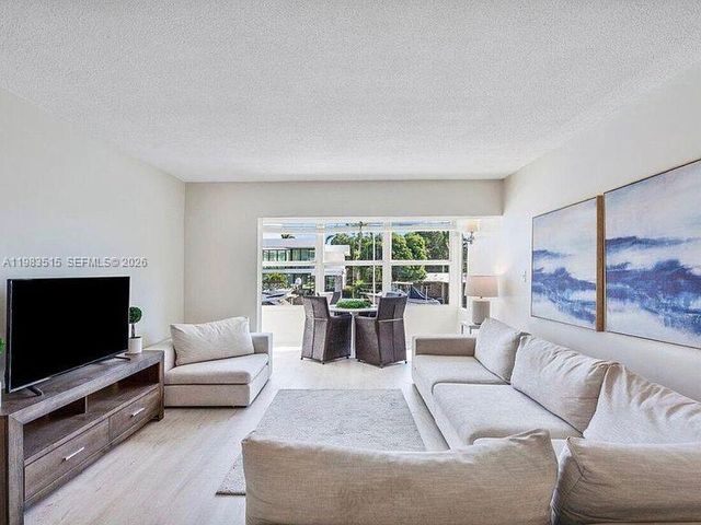 40 Isle Of Venice Dr 6, Fort Lauderdale, FL 33301