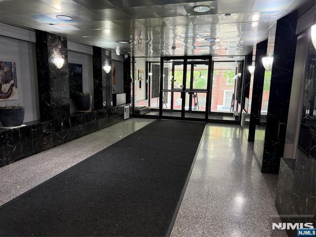 44 Sherman Avenue 3H, Jersey City, NJ 07307