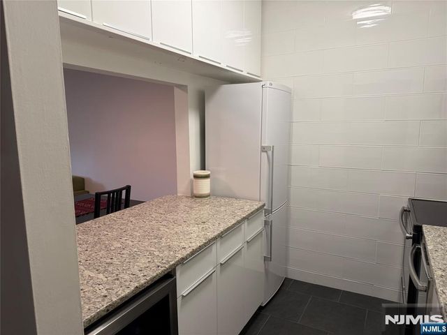44 Sherman Avenue 3H, Jersey City, NJ 07307