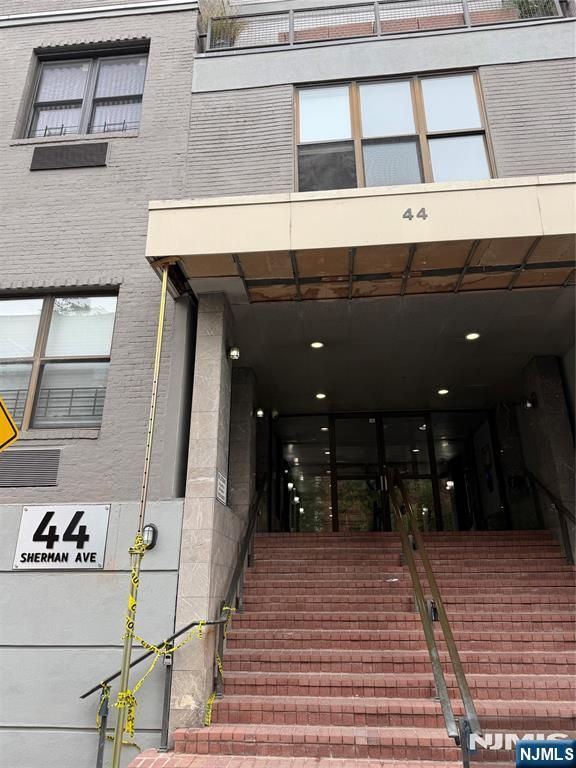 44 Sherman Avenue 3H, Jersey City, NJ 07307
