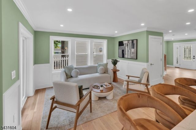 24 Overlook Ter, Maplewood Twp., NJ 07040