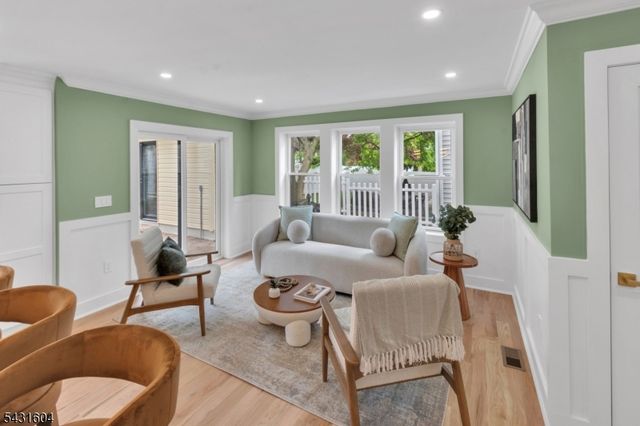 24 Overlook Ter, Maplewood Twp., NJ 07040