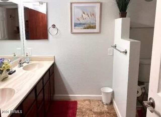 12222 N PARADISE VILLAGE Parkway S 331, Phoenix, AZ 85032