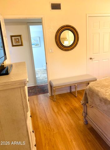 12222 N PARADISE VILLAGE Parkway S 331, Phoenix, AZ 85032