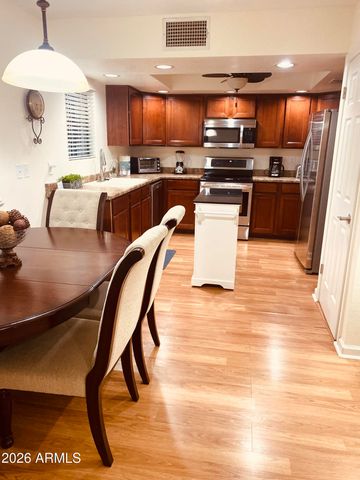 12222 N PARADISE VILLAGE Parkway S 331, Phoenix, AZ 85032