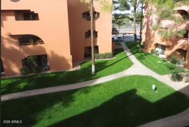 12222 N PARADISE VILLAGE Parkway S 331, Phoenix, AZ 85032